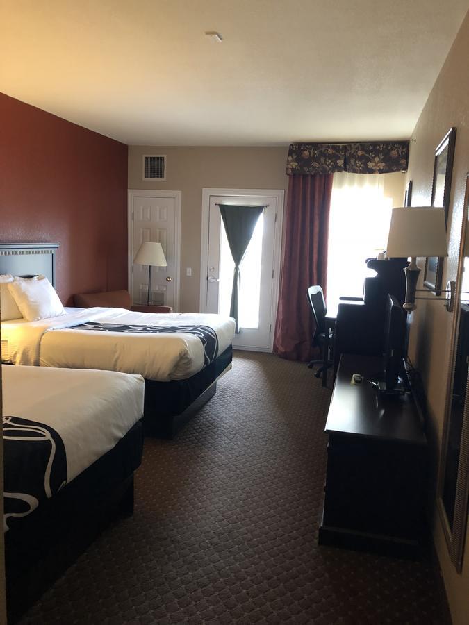 Americas Best Value Inn - Gun Barrel City Exterior photo